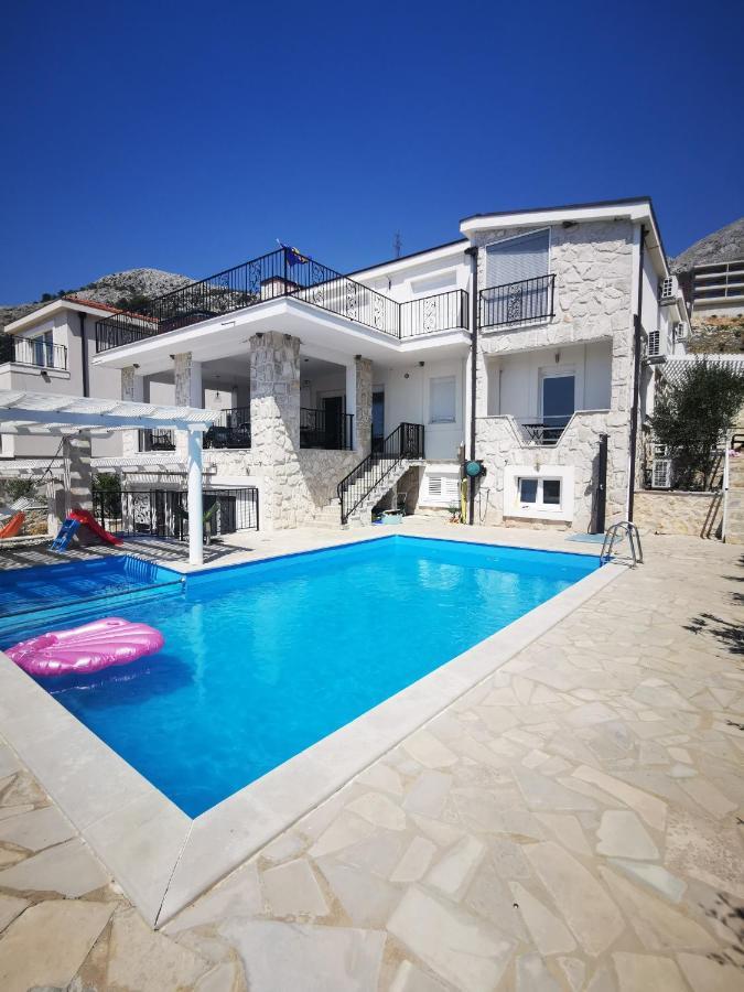 Villa Bosna Near Dubrovnik Very Beautiful Villa Entirely Privatized Swimming Pool, Jacuzzi, Sauna, Billiard, Ping-Pong Ivanica Luaran gambar